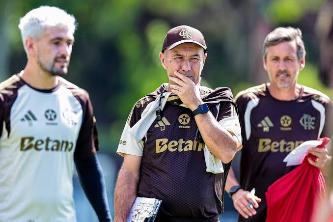 Reforços do Flamengo: prazo aperta e lista da Libertadores pode mudar